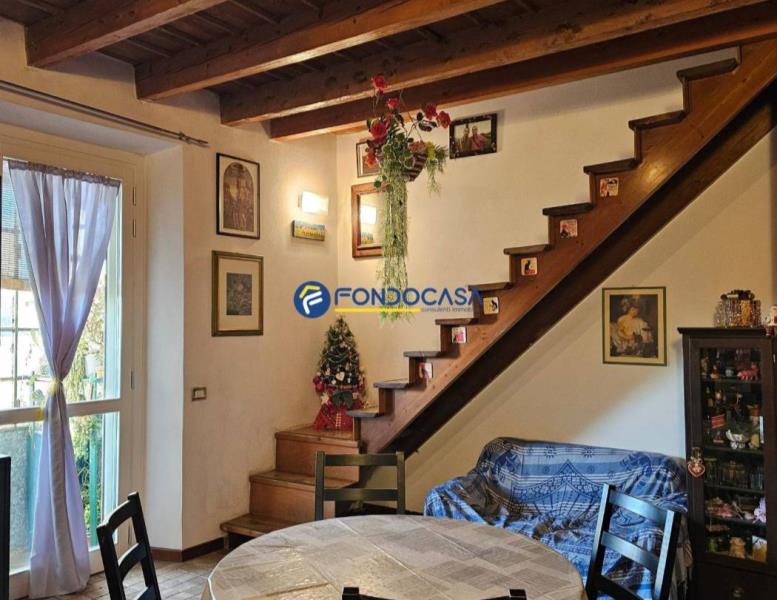 appartamento in vendita a Carnate