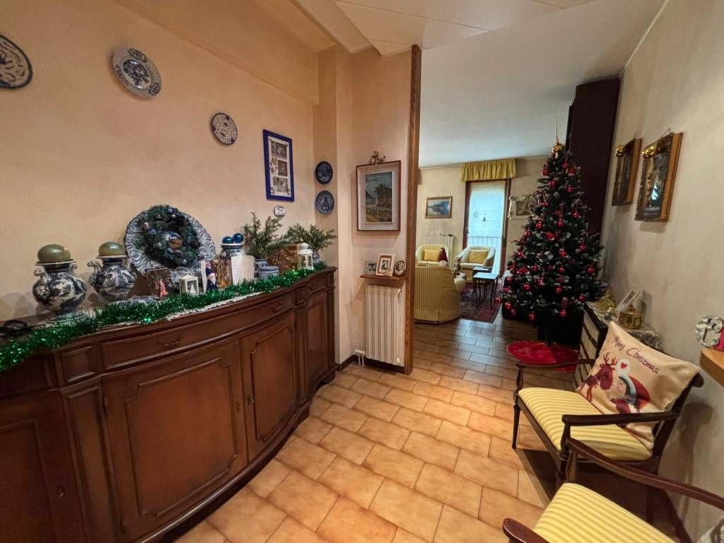 appartamento in vendita a Carnate