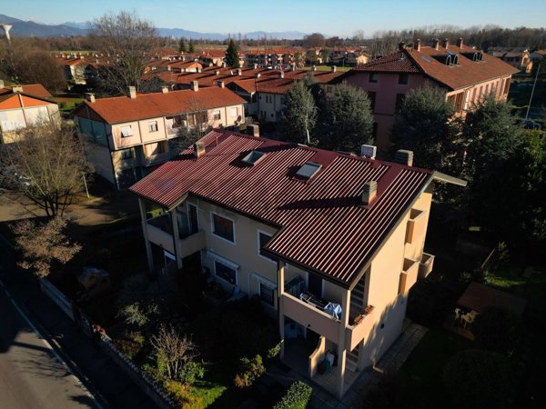 appartamento in vendita a Carnate