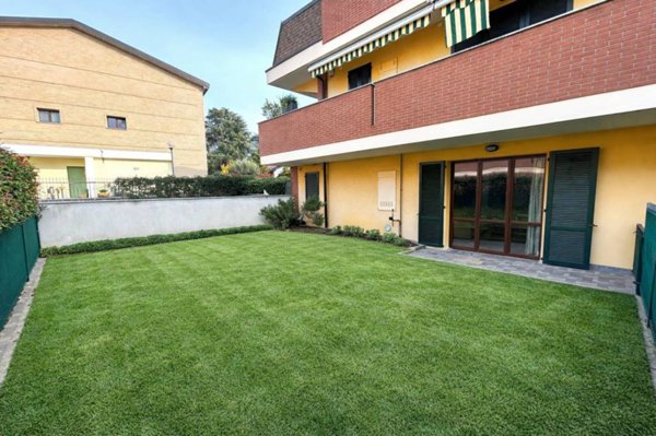 appartamento in vendita a Carnate