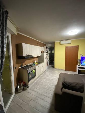 appartamento in vendita a Carnate