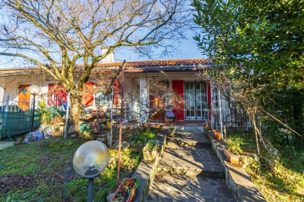 casa indipendente in vendita a Carnate