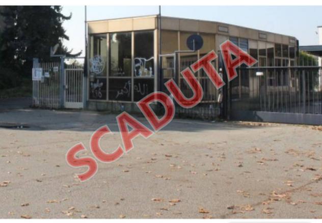 locale commerciale in vendita a Carnate