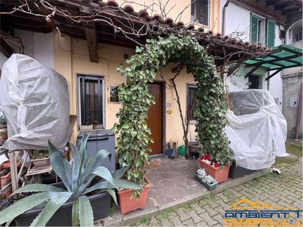 appartamento in vendita a Carnate