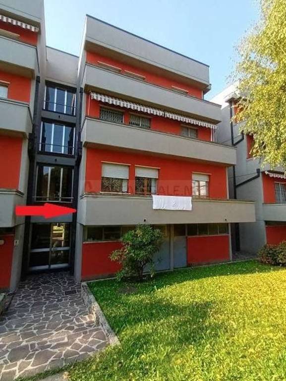 appartamento in vendita a Carnate