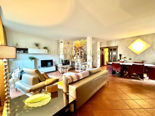 casa indipendente in vendita a Carnate