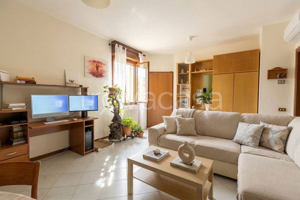 appartamento in vendita a Carnate