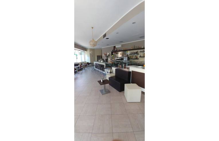 negozio in vendita a Carnate