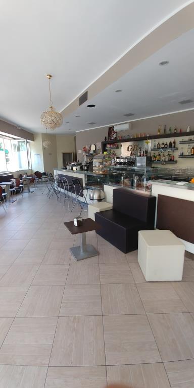 negozio in vendita a Carnate