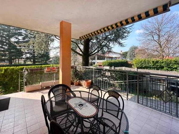 appartamento in vendita a Carnate