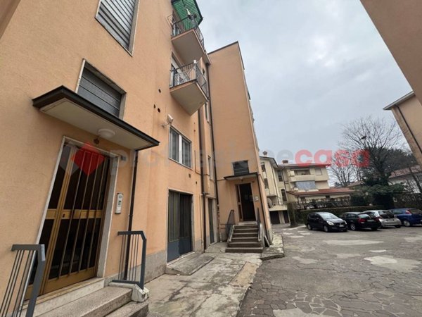 appartamento in vendita a Carnate