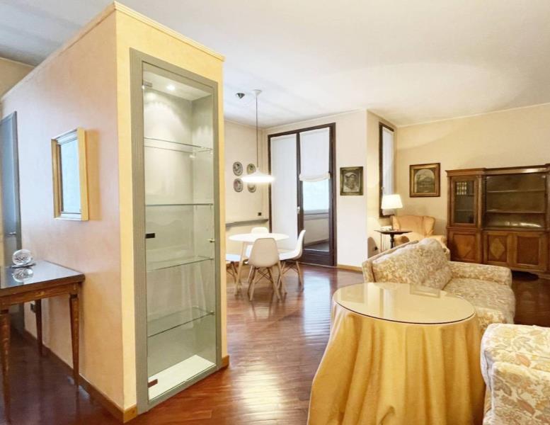 appartamento in vendita a Carnate