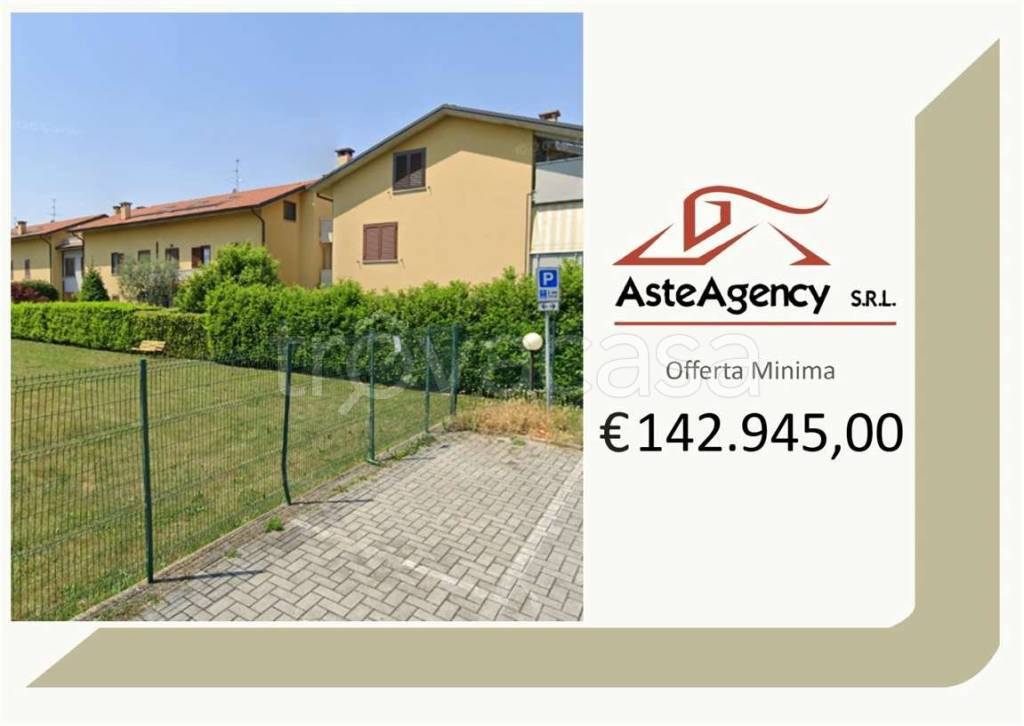 appartamento in vendita a Carnate