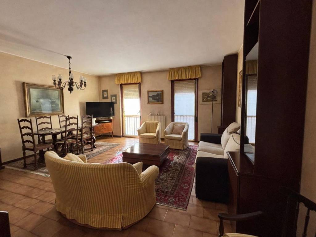 appartamento in vendita a Carnate