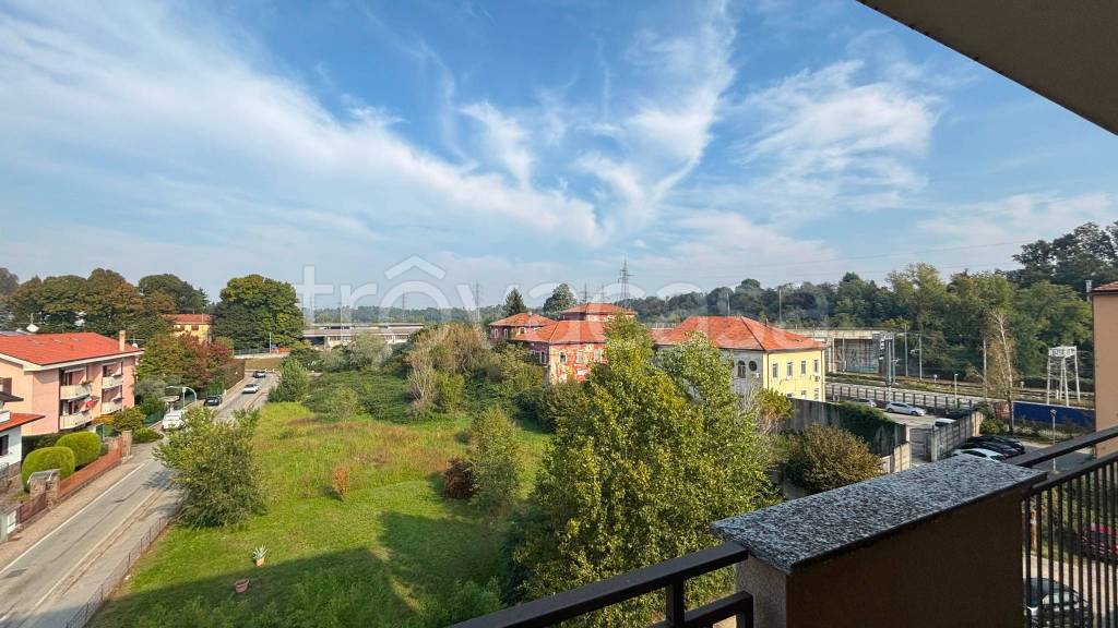 appartamento in vendita a Carnate