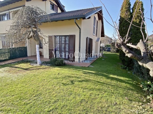 casa indipendente in vendita a Cavenago di Brianza