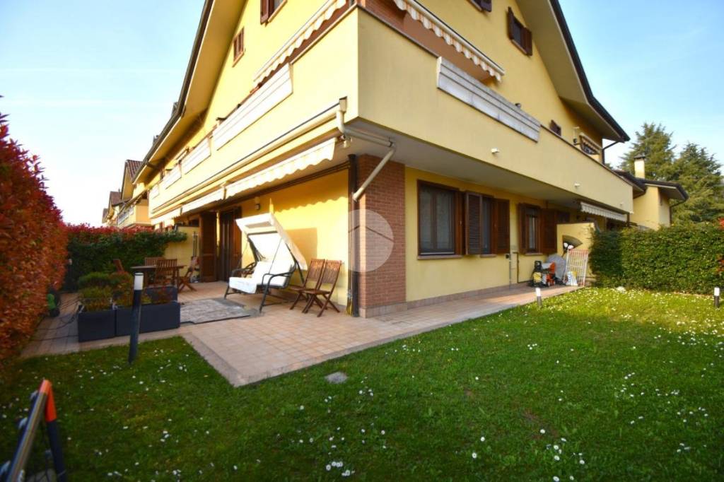 appartamento in vendita a Cavenago di Brianza