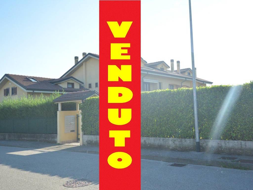 appartamento in vendita a Cavenago di Brianza