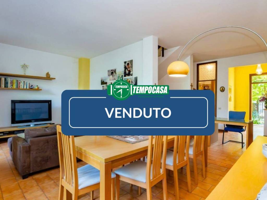 casa indipendente in vendita a Cavenago di Brianza
