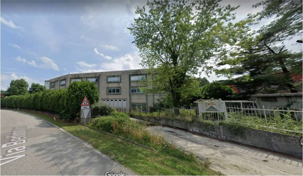 capannone in vendita a Cavenago di Brianza