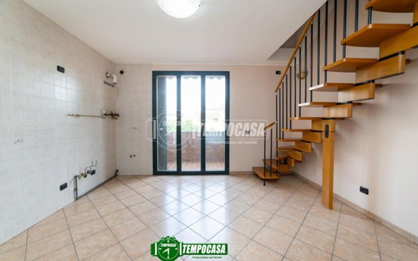 appartamento in vendita a Cavenago di Brianza