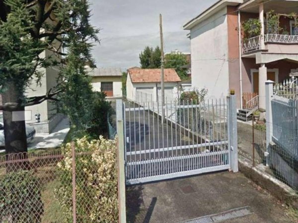 terreno edificabile in vendita a Cavenago di Brianza
