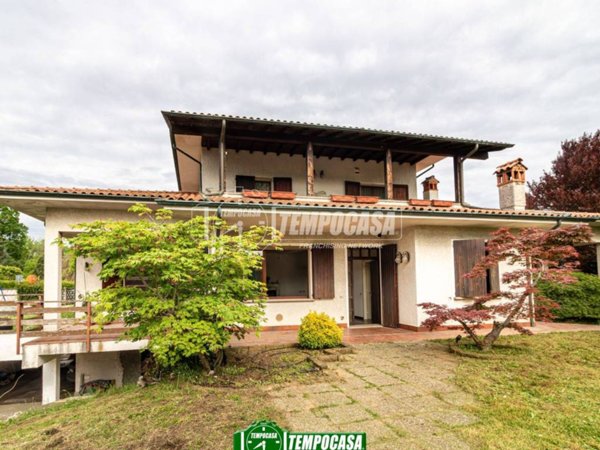 casa indipendente in vendita a Cavenago di Brianza