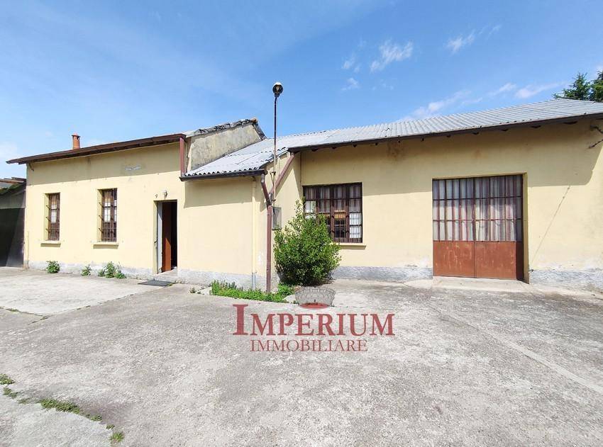 terreno edificabile in vendita a Cavenago di Brianza