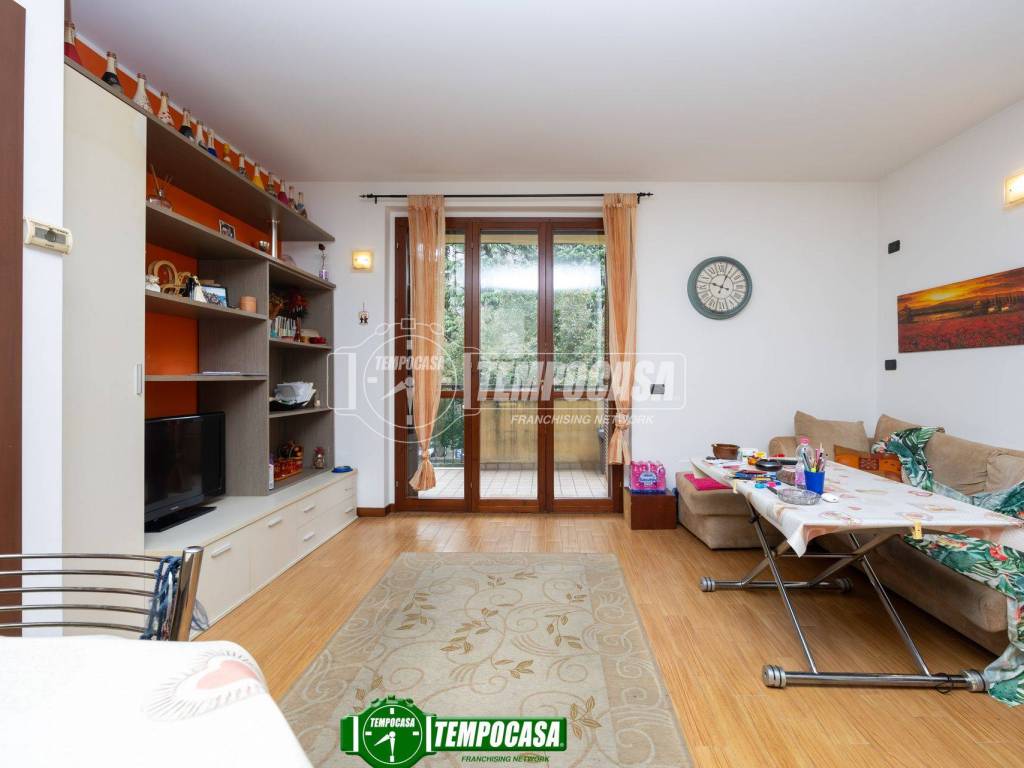 appartamento in vendita a Cavenago di Brianza