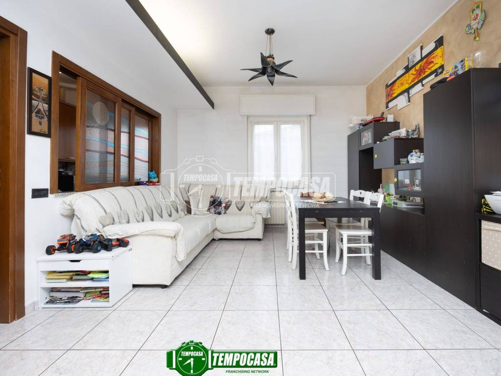 appartamento in vendita a Cavenago di Brianza