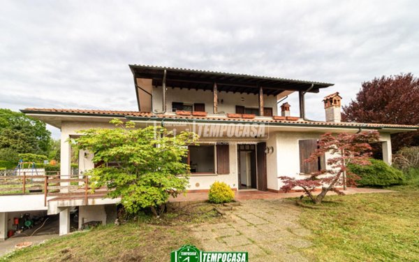 casa indipendente in vendita a Cavenago di Brianza
