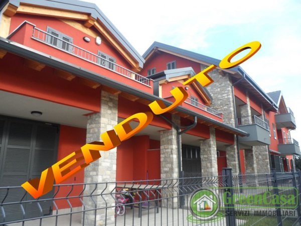 casa indipendente in vendita a Cavenago di Brianza