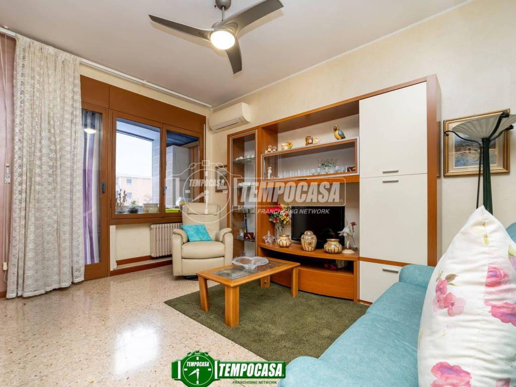 appartamento in vendita a Cavenago di Brianza