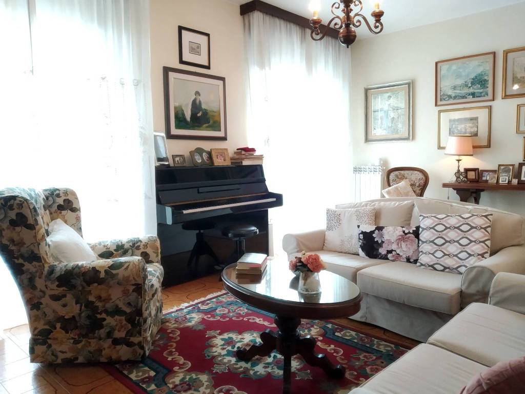 appartamento in vendita a Cavenago di Brianza