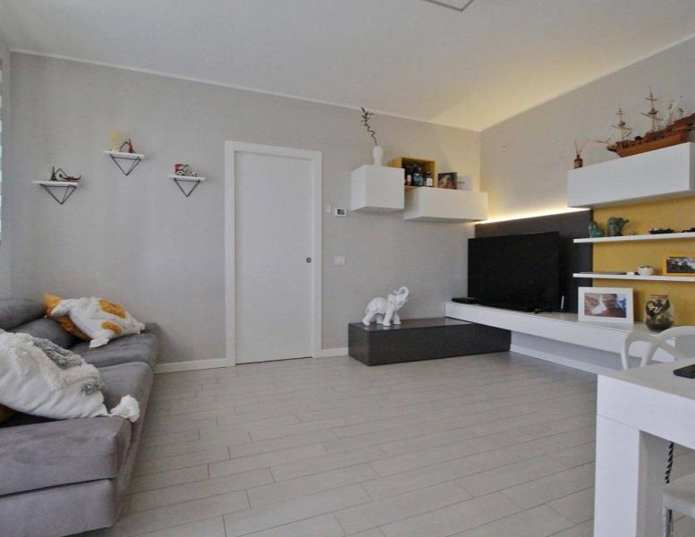 appartamento in vendita a Cavenago di Brianza