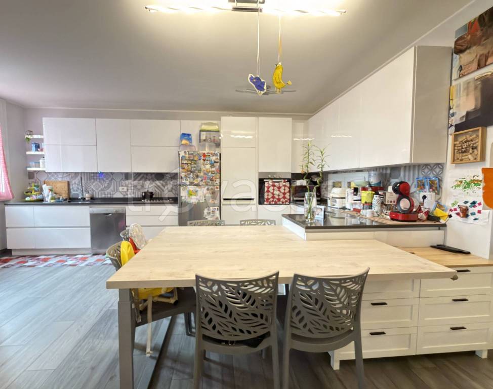 appartamento in vendita a Cavenago di Brianza