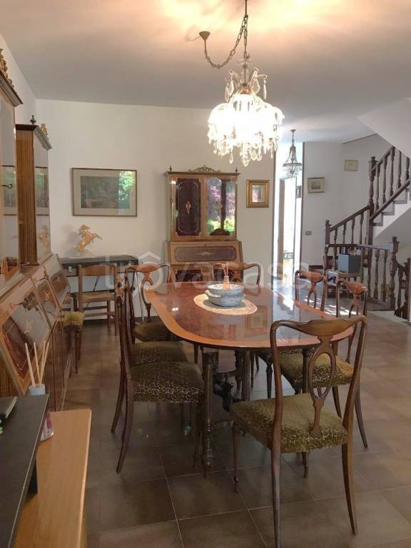 casa indipendente in vendita a Cavenago di Brianza