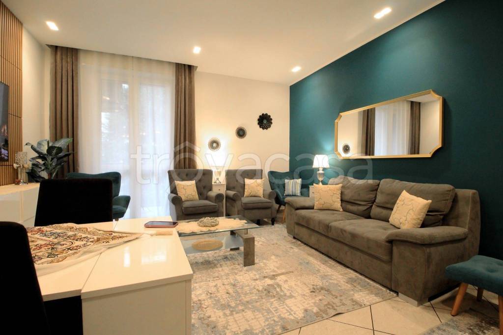 appartamento in vendita a Cavenago di Brianza