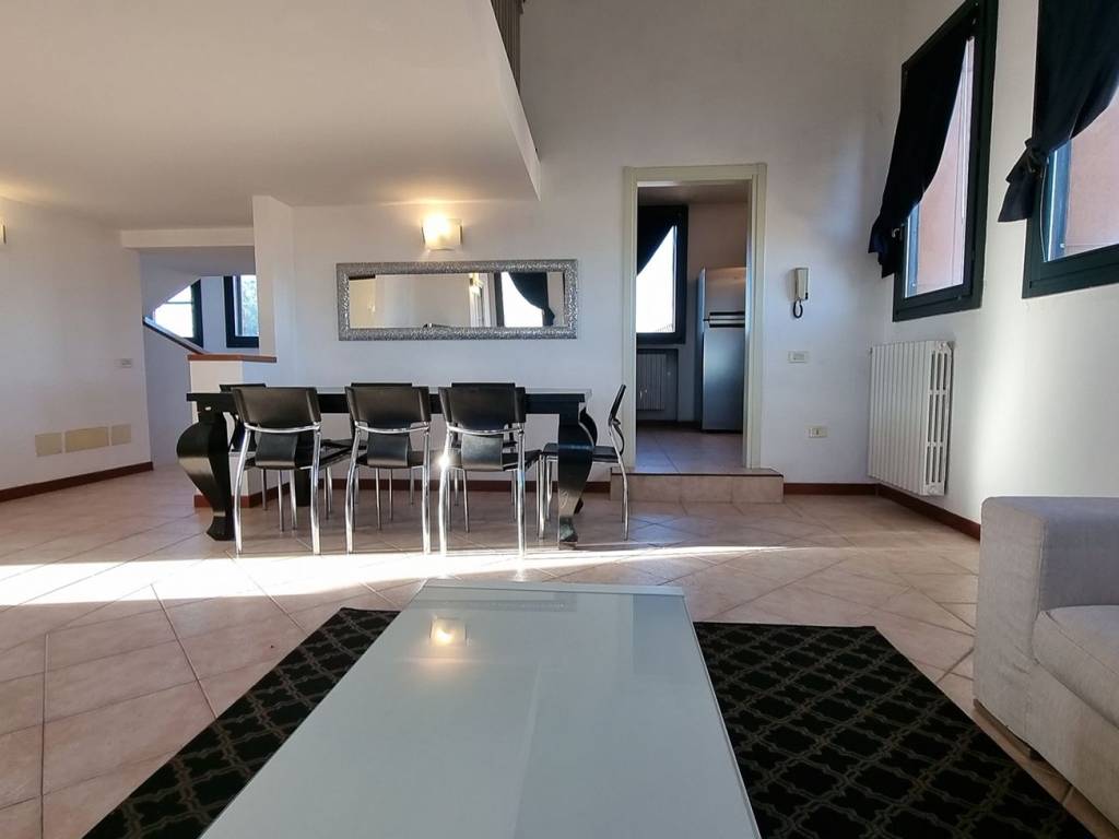 appartamento in vendita a Cavenago di Brianza