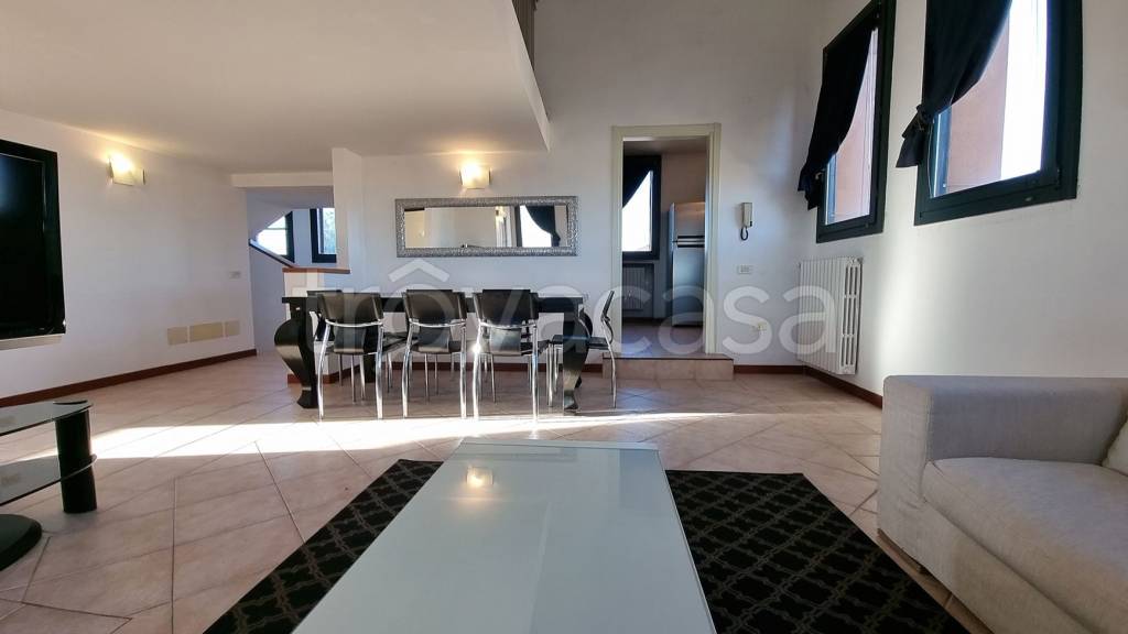 appartamento in vendita a Cavenago di Brianza