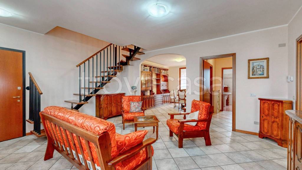 appartamento in vendita a Cavenago di Brianza