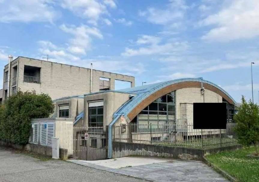 negozio in vendita a Cavenago di Brianza