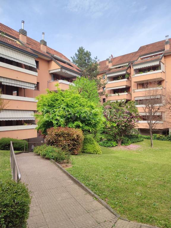 appartamento in vendita a Cavenago di Brianza