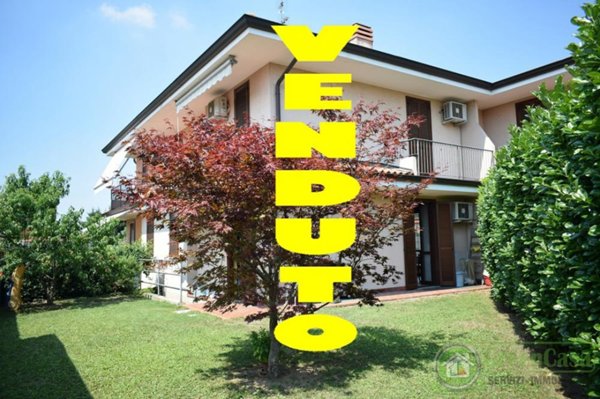 casa indipendente in vendita a Cavenago di Brianza