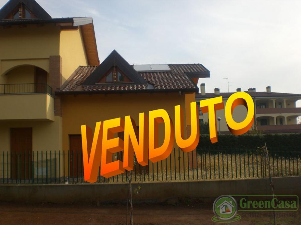 casa indipendente in vendita a Cavenago di Brianza