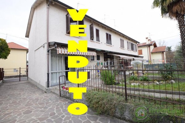 casa indipendente in vendita a Cavenago di Brianza