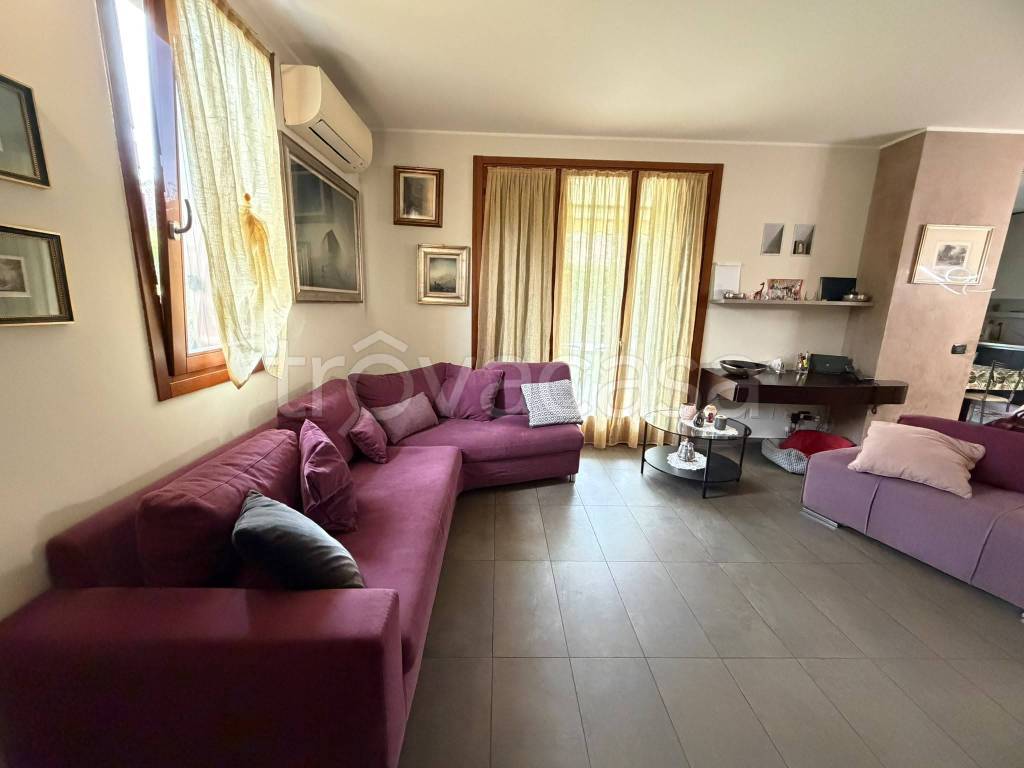 appartamento in vendita a Cavenago di Brianza