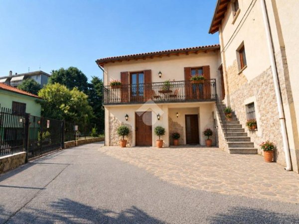 appartamento in vendita a Cavenago di Brianza