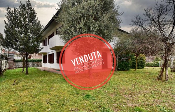 casa indipendente in vendita a Ceriano Laghetto