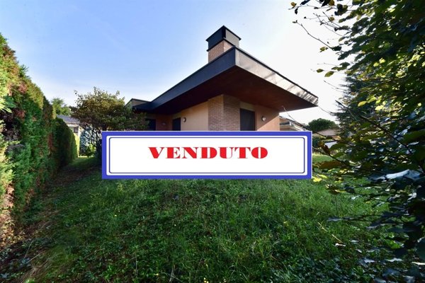 casa indipendente in vendita a Ceriano Laghetto